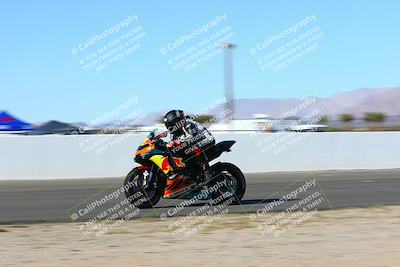 media/Jan-09-2022-SoCal Trackdays (Sun) [[2b1fec8404]]/Front Straight Speed Shots (1pm)/